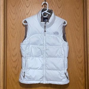 Women’s North Face 700 Down Filled Puffy Vest!